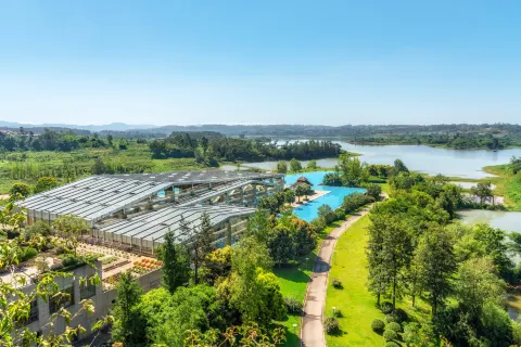 InterContinental Heilong Lake