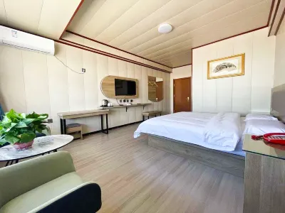 Rujia Yihe Hotel (Tangshan Zunhua Bus Station) Hotels near Zunhuashi Dongsan Li Christ Church