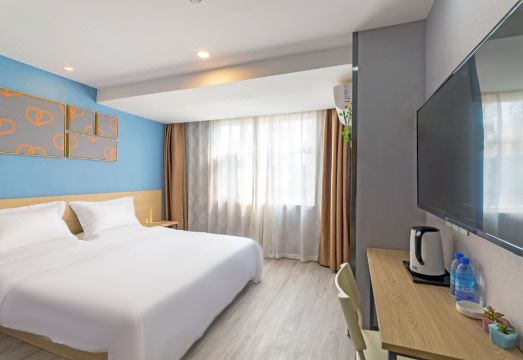 푸딩 얀 춘 호텔