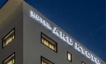 1. HOTEL AR..