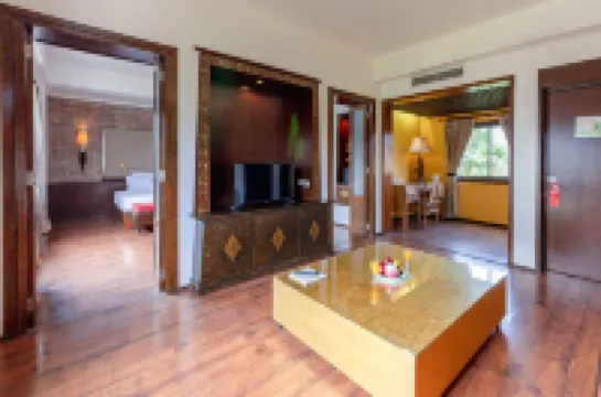 Holiday Garden Hotel & Resort Hotels in Chiang Mai