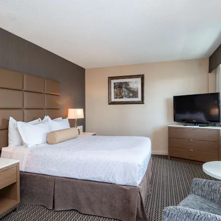 Best Western Premier Chateau Granville Hotel Suites Conf. Centre