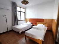 Pushe Homestay, Poshan - con vistas a la montaña