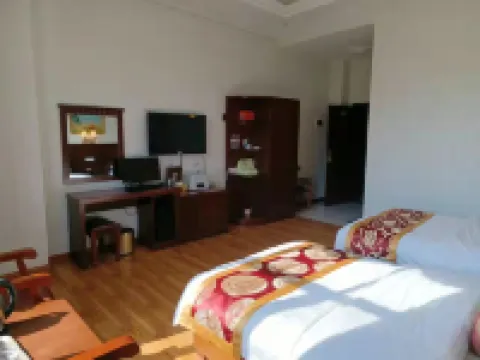 Changning Wanghe Hotel