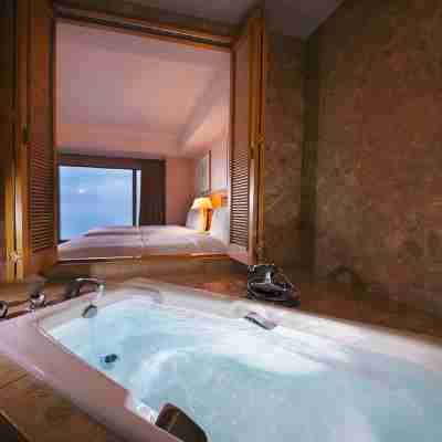 The Windsor Hotel TOYA,Vignette Collection Rooms