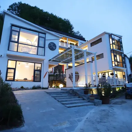 Hanshe · Nuanju Homestay (Chongdugou Scenic Area)