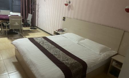 Baokang 360 Fashion Hotel - Housity