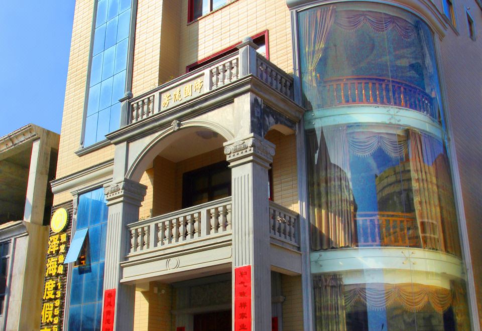 hotel overview picture