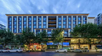 Hilton Garden Inn Chengdu Kuanzhai Alley Hotels near Kuanzhaixiangzi Alleys