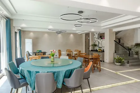 Zhufenglan Отели рядом с достопримечательностью «Jiulongxia Scenic Area»