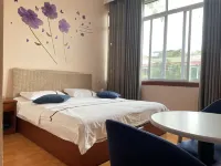 Qiuweifeng Inn - Inns