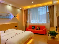 Hanyuan Waterfall Gou Hotel