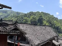 Liping Zhaoxing Feiyue Ancient Town Inn
