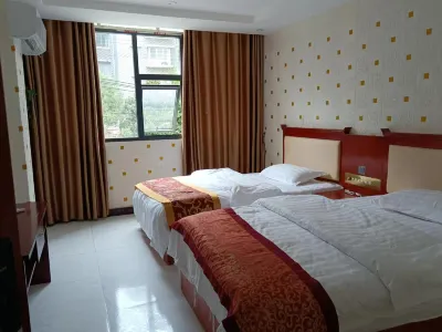 Ziyun Vientiane Hotel فنادق في دزى يون