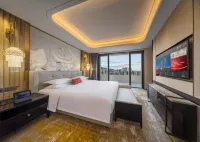 Hua Tai Phoenix Hotel