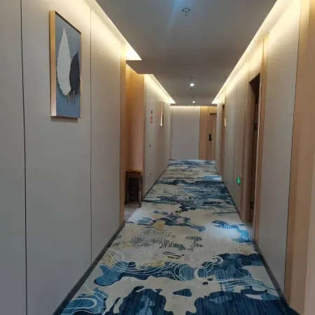 Guanghui Hotel (Rida Plaza)