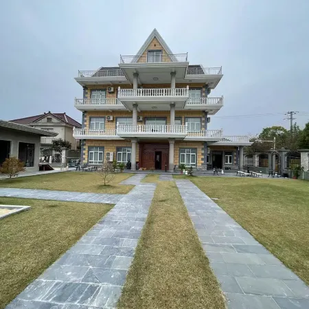 Chong Ming Tan Yin B&B