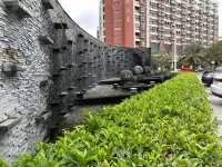 Wanjia International Hotel - parkir