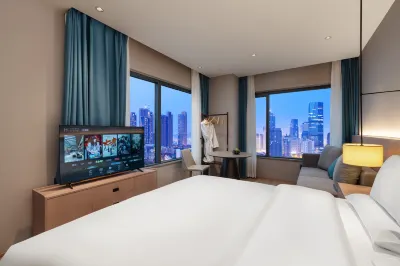 Jinxi Light Luxury Art Hotel (Baiyunhang Faliyang Branch) Hotels in Vicinity of Baiyun Changshan Pedestrian Street/Baiyun Park