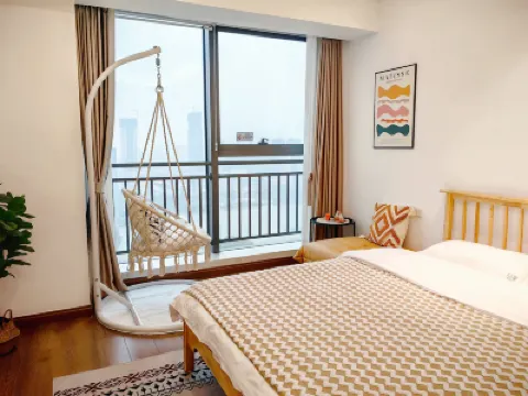 雲喜·城市民宿（贛州萬象SOHO店） 酒店