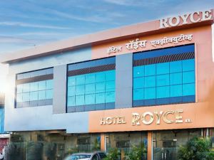Hotel Royce Executive, Near US Consulate
