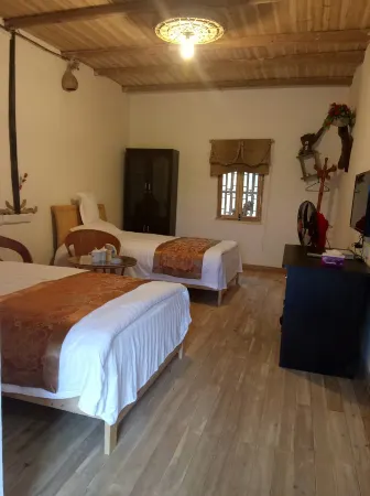 Yashan Tourism Resort Area Luojia Xiangcai Homestay Отели в г. Даю