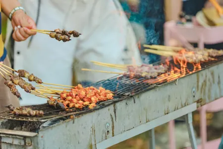 Shanghai Camera Family Camp Отели рядом с достопримечательностью «Shanghai Technical Institute of Electronics & Information»