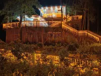 Sandu Jiuyunshan Folk Garden Hotel
