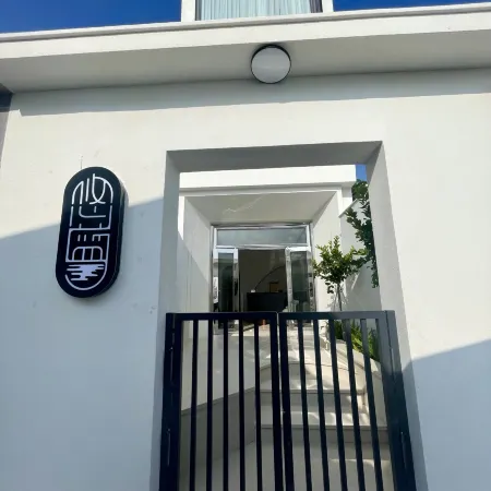 Youlan Seaview B&B (Dongshan South Gate Bay)
