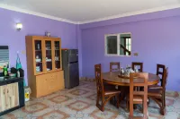 The White House Villa 8 Bedroom with Swimming Pool 比德爾住宿飯店