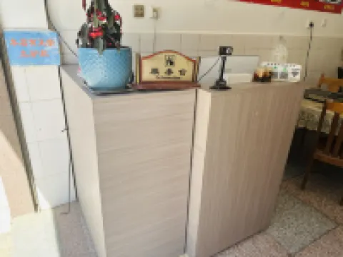 Dali Heqing Jiahong Hotel