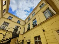 La Venelle Saint-Nicolas Hotels in 
