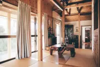 64 years traditianal okinawa house YuSuiJu in village