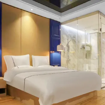 Xinyue Theme Hotel