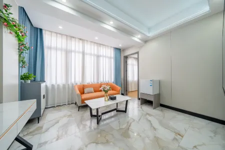 Deng Feng Yaju Accommodation (Deng Island) Отели рядом с достопримечательностью «Dadeng Island»