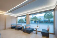 HanTing Hotel (Wuhan Zhuankou Development Zone Fengshu 1st Road) - Pools