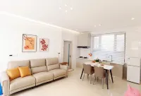 Qiao's Homestay - Park Yeri