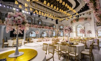 Wuhan Guohao Holiday Hotel (Xinzhou)