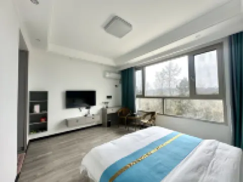 相逢居（恩施市梭布埡石林景區店） 恩施梭布埡石林景區附近的飯店