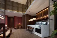 MAISON NEW CENTURY