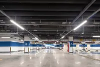 Howard Johnson Goutou Plaza Zigong - parking