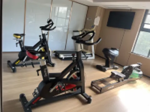 Lanyue Hotel (Xuchang Changge Yiwu Chengzhong Mao Ideal City Branch) Hotels in Changge