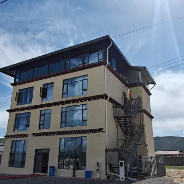 Shijianfang Wild Luxury Chinese Inn