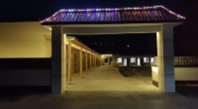 Mulei Hujia Quadrangle Inn Chinese Inn