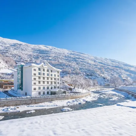 Holy Holiday Hotel