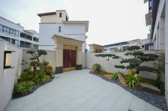 Wuyishan Jiuqu Xi Garden Tea House