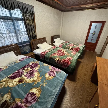 宇託康薩家庭旅館