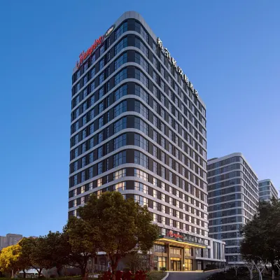 Hampton by Hilton Xuzhou Wushan Park Hotels near Gu Lou