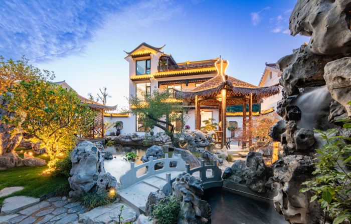 Bamboo Veranda · Hedge Bamboo Lodge