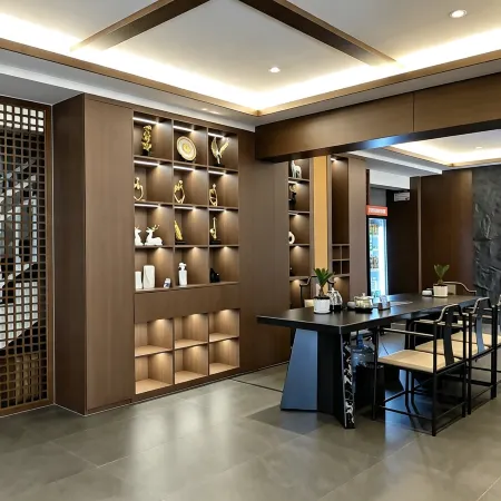 Shiping Yunshuijian Private Hot Spring Homestay (Yilong Lake)